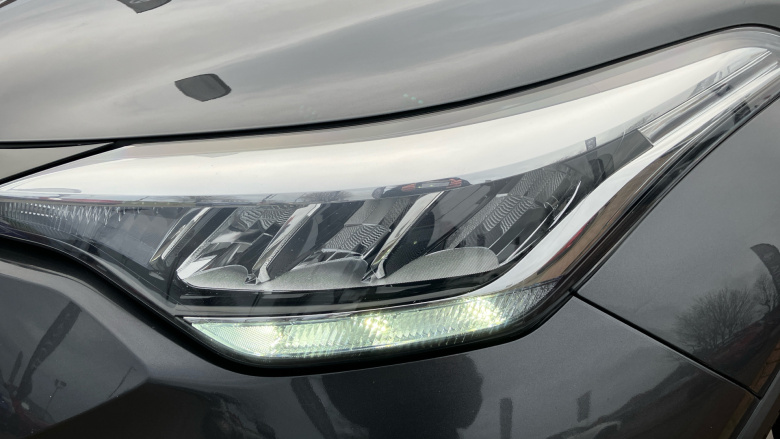 Toyota C-HR 1.8 Hybrid Design 5dr CVT Hybrid Hatchback